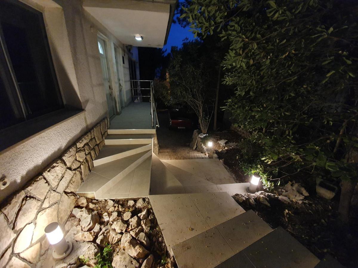 Novi Escape 2 Beachfront 4 Star Apartment Novi Vinodolski Luaran gambar